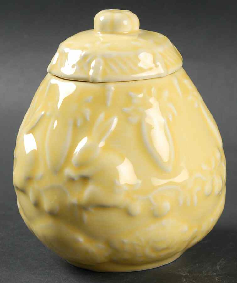 Rabbit Yellow Sugar Bowl & Lid by Bordallo Pinheiro-1
