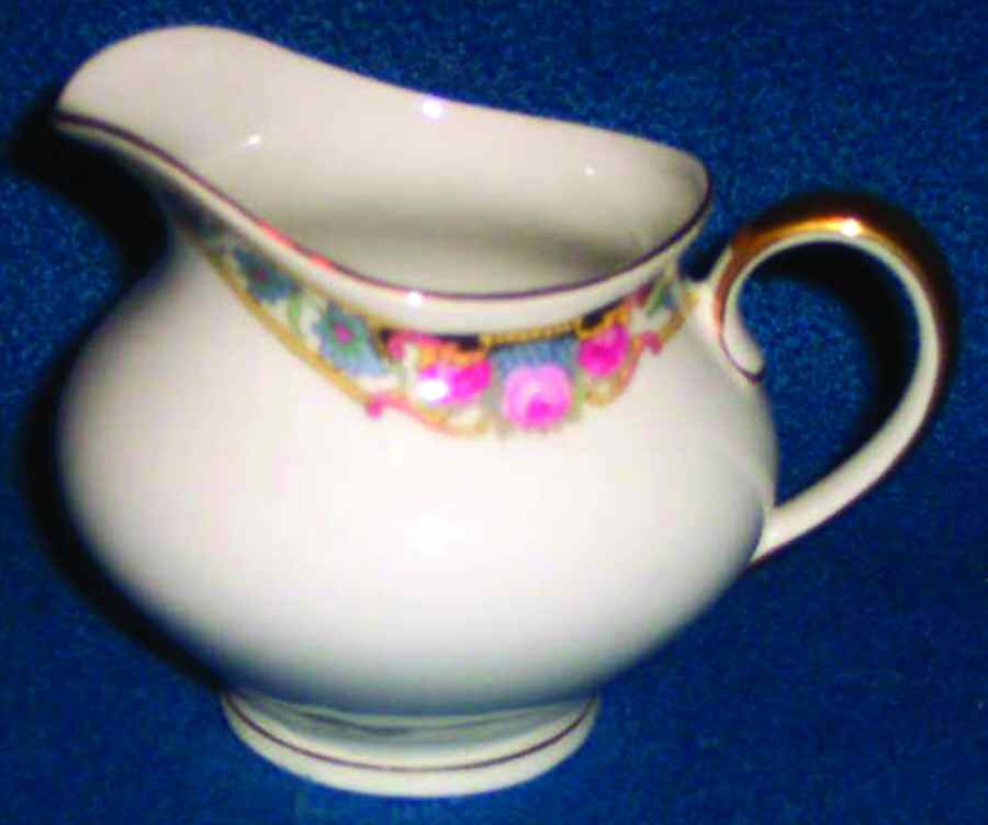BOH192 Creamer by Bohemia Ceramic Works-1