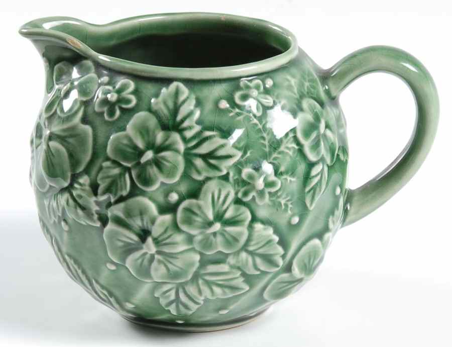 Ingrid Green Creamer by Bordallo Pinheiro-1