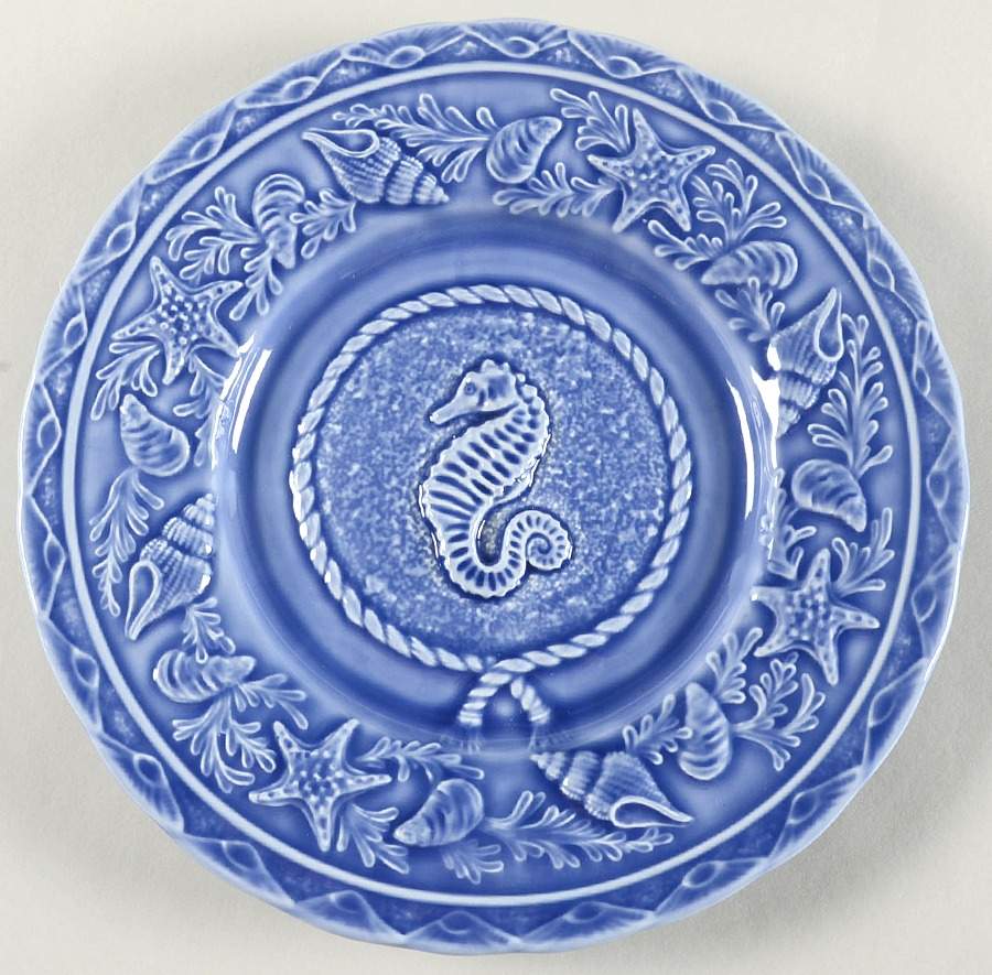 Seashell Service Blue Luncheon Plate by Bordallo Pinheiro-1