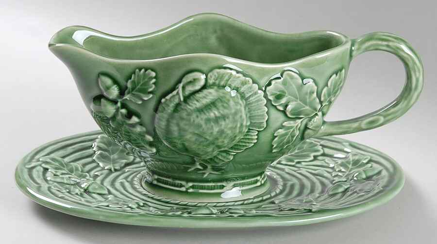 Turkey Green Gravy Boat & Underplate by Bordallo Pinheiro-1