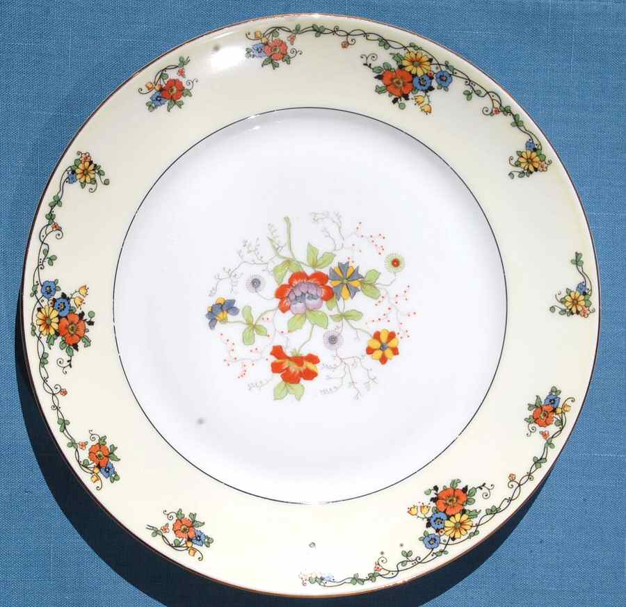 BOH215 Dinner Plate by Bohemia Ceramic Works-1