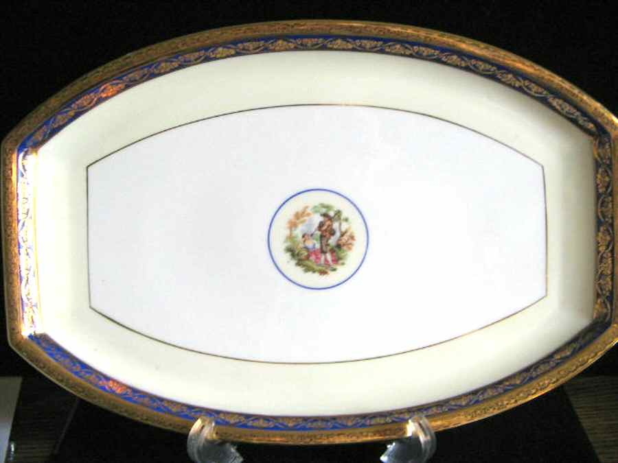 Supremacy 12" Oval Serving Platter by Bohemia Ceramic Works-1