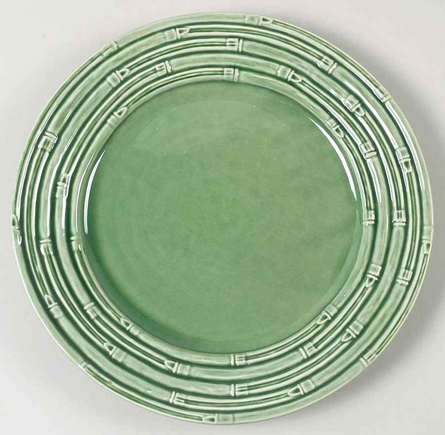 Bamboo Dinner Plate by Bordallo Pinheiro-1
