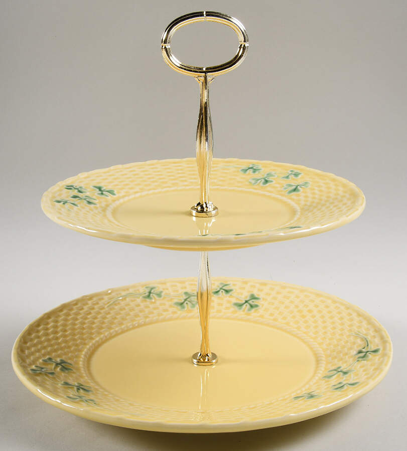 Shamrock 6 5/8"-10"  2 Tiered Serving Tray (Dp, Sp) HC by Bordallo Pinheiro-1
