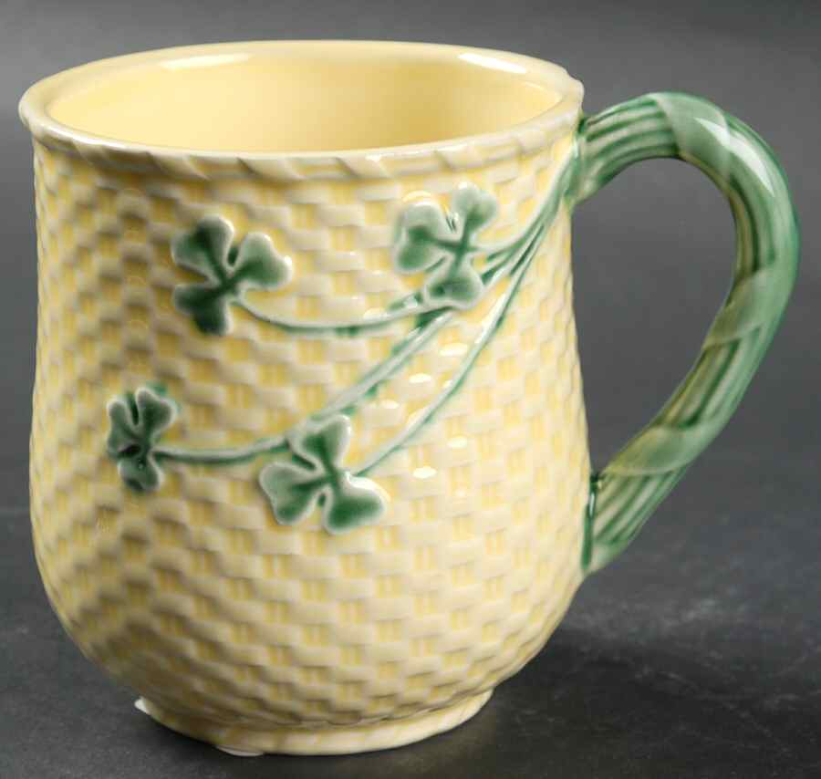 Shamrock Mug by Bordallo Pinheiro-1