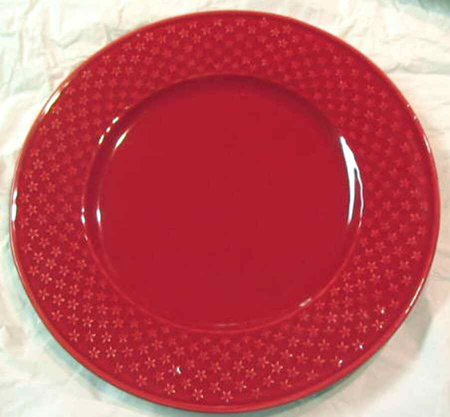 Mini Stars Red Dinner Plate by Bordallo Pinheiro-1