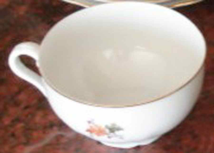 BOH221 Footed Cup by Bohemia Ceramic Works-1