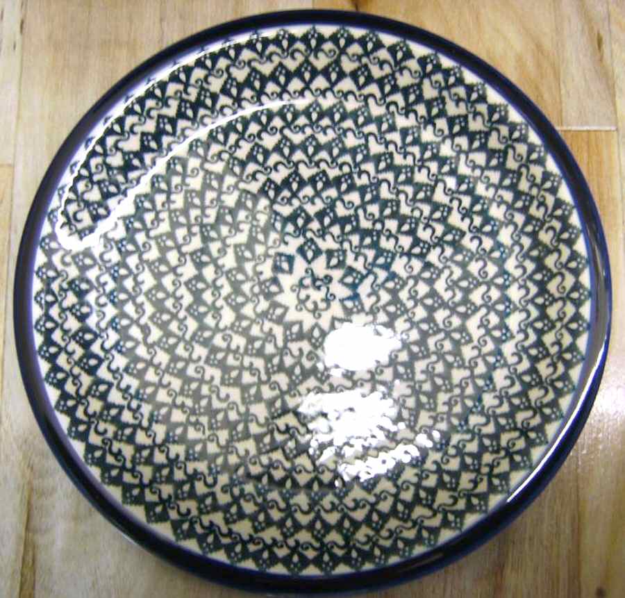 BOW31 Dinner Plate by BOLESLAWIEC-1