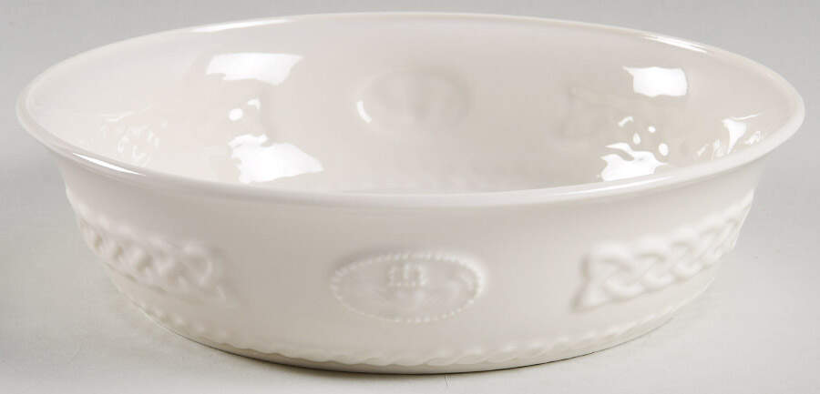 Claddagh Collection 8" Individual Pasta Bowl by Belleek Pottery (Ireland)-1