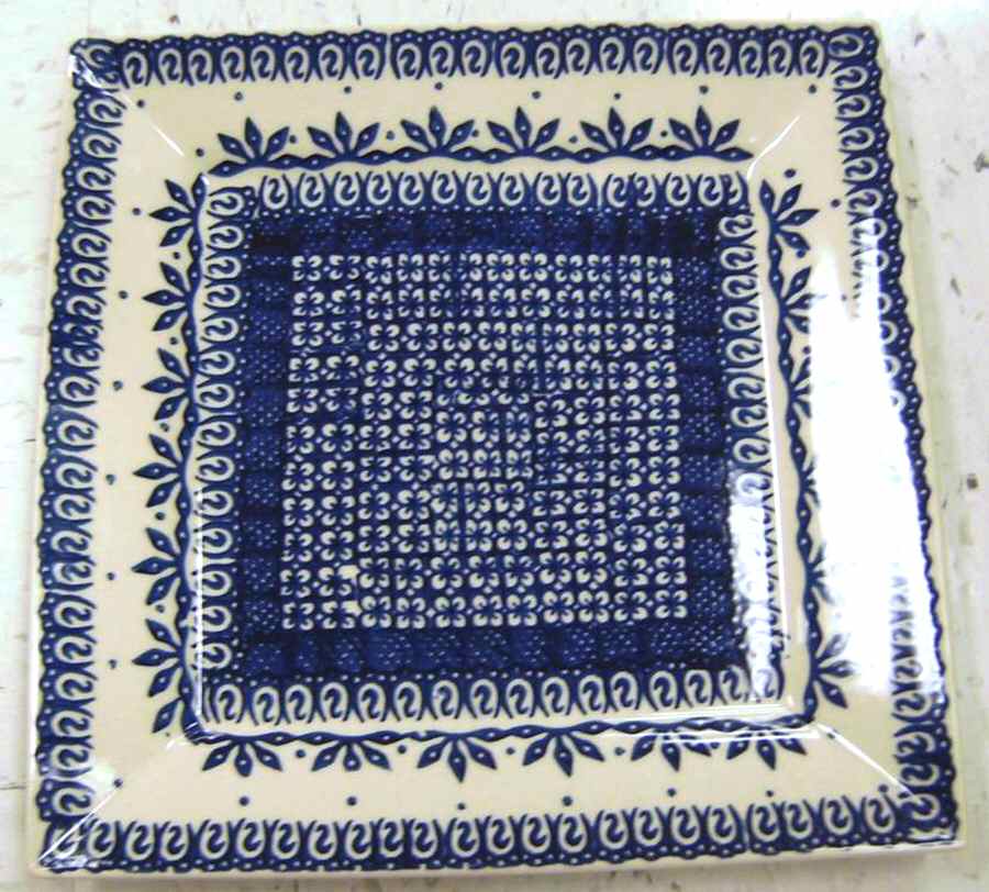 BOW32 Square Dinner Plate by BOLESLAWIEC-1