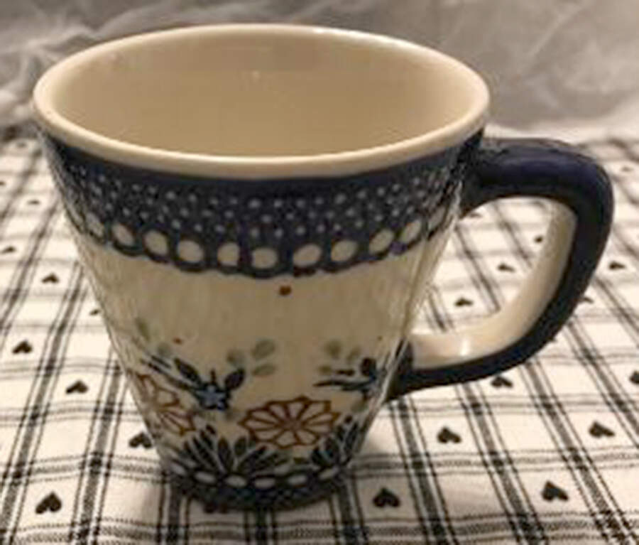BOW33 Mug by BOLESLAWIEC-1