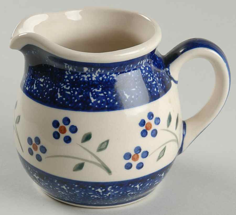 BOW35 Creamer by BOLESLAWIEC-1
