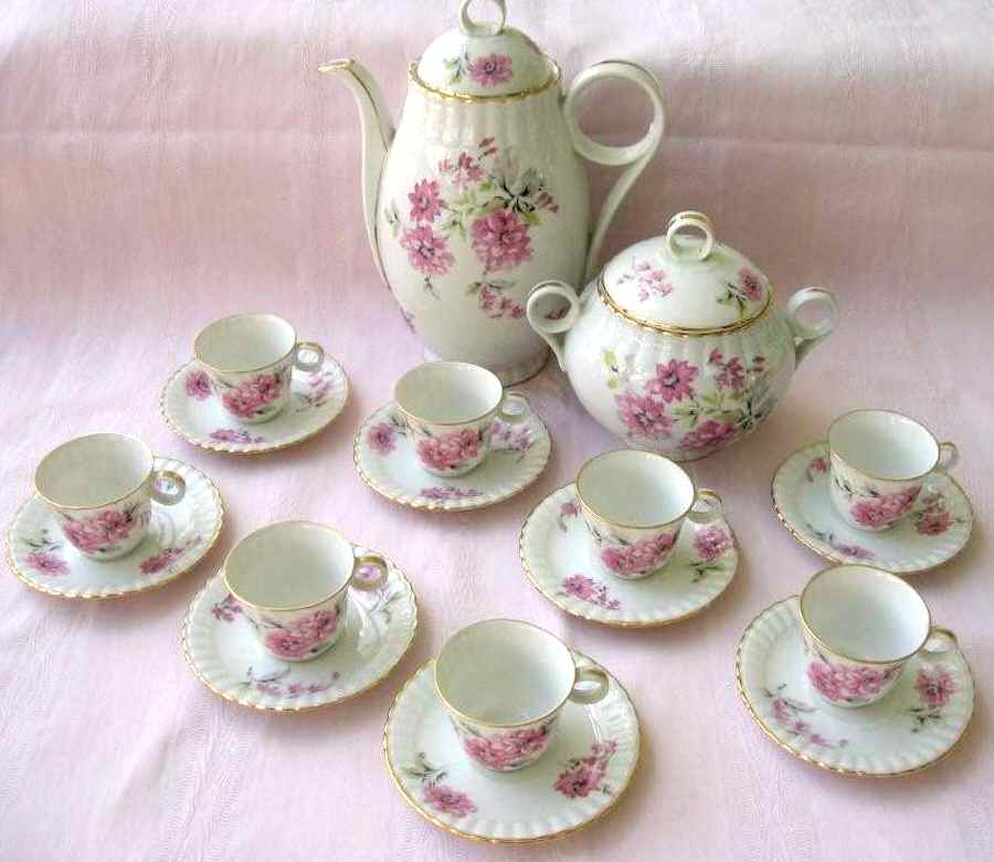 BER544 Sugar Bowl & Lid by Bernardaud-1