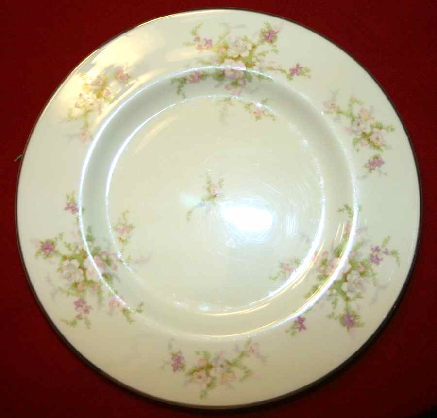Heirloom Dinner Plate by Belcrest-1