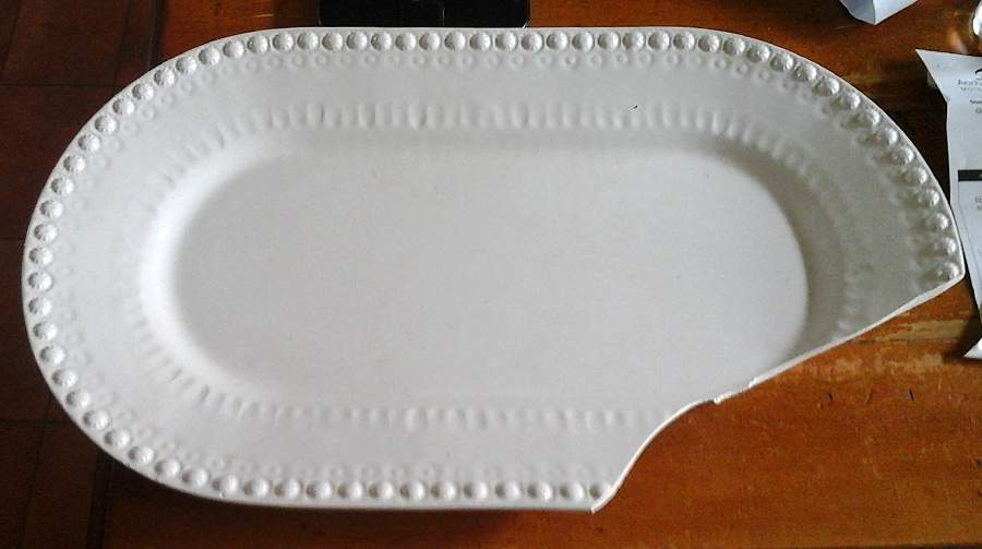 Fantasia Cream 17" Oval Serving Platter by Bordallo Pinheiro-1