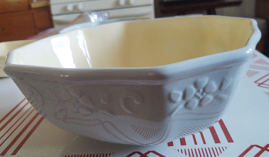 Country Inn 9" Salad Serving Bowl by Better Homes and Gardens-1