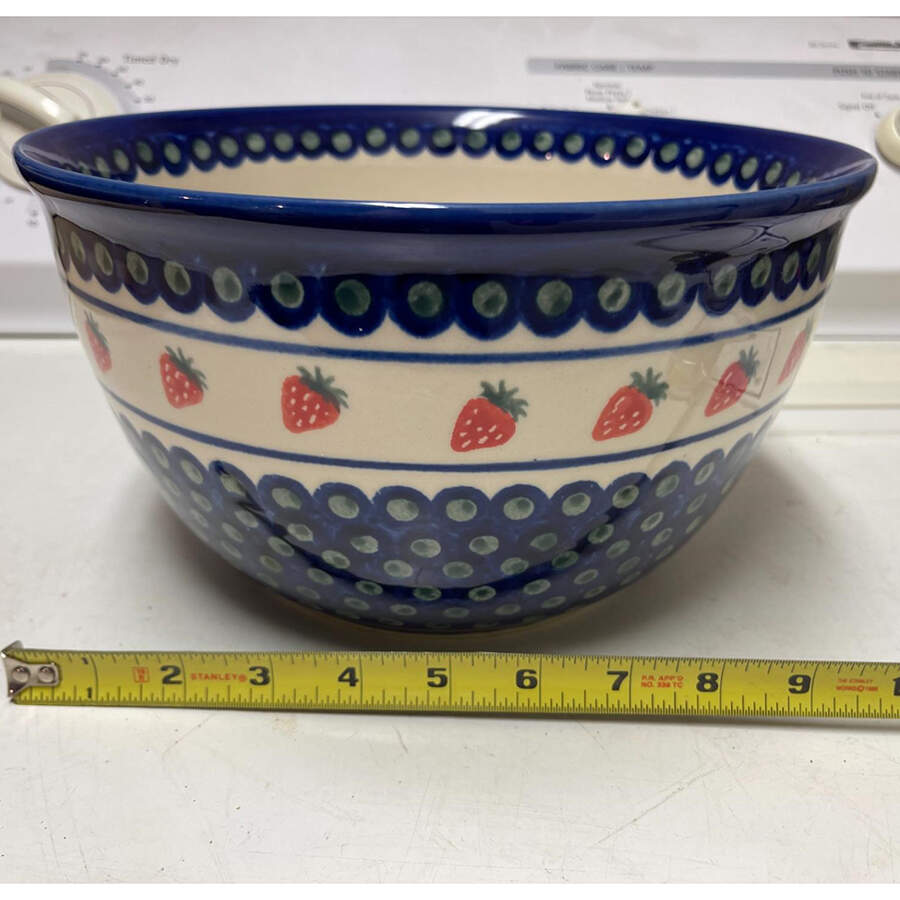 BOW40 10" Round Serving Bowl by BOLESLAWIEC-1