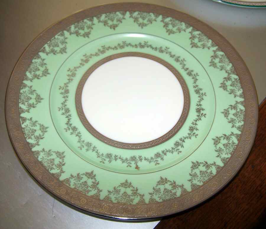 BOH248 Dinner Plate by Bohemia Ceramic Works-1