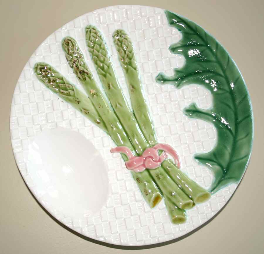 BPI66 Individual Asparagus Plate W/Well by Bordallo Pinheiro-1