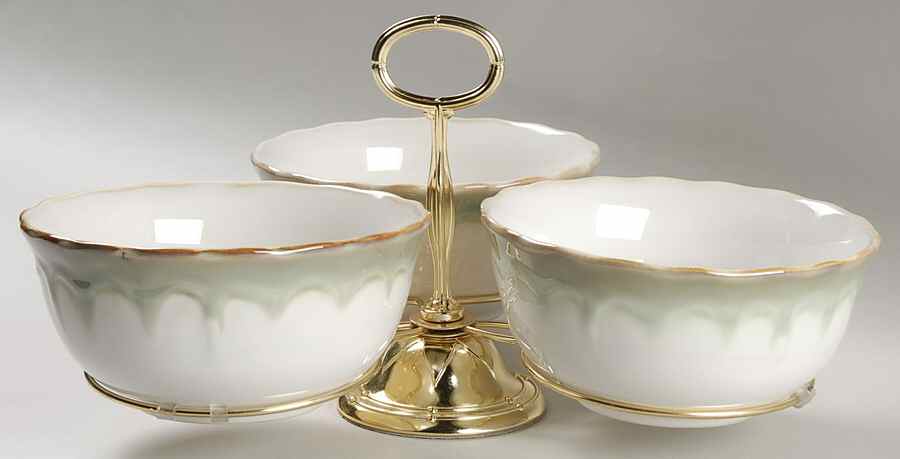 Simply Fluted Dillweed 7" x 12" 3-Part Relish & Metal Stand (CERC) HC by Better Homes and Gardens-1