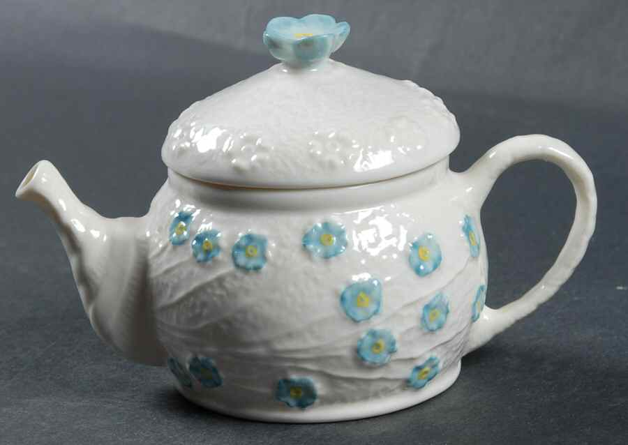 BLP6 Mini Teapot & Lid by Belleek Pottery (Ireland)-1