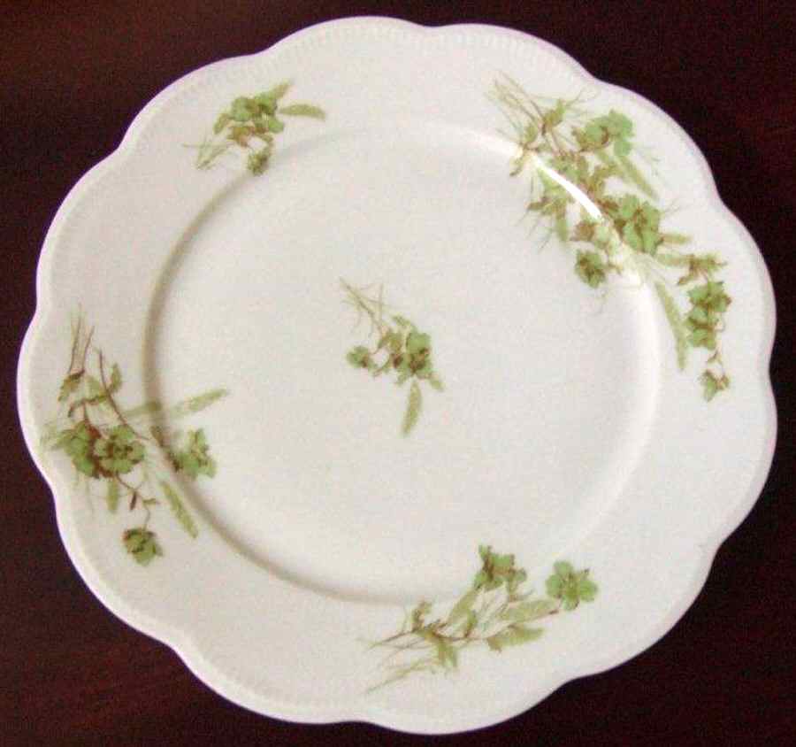 BSS84 Dinner Plate by Bassett-1