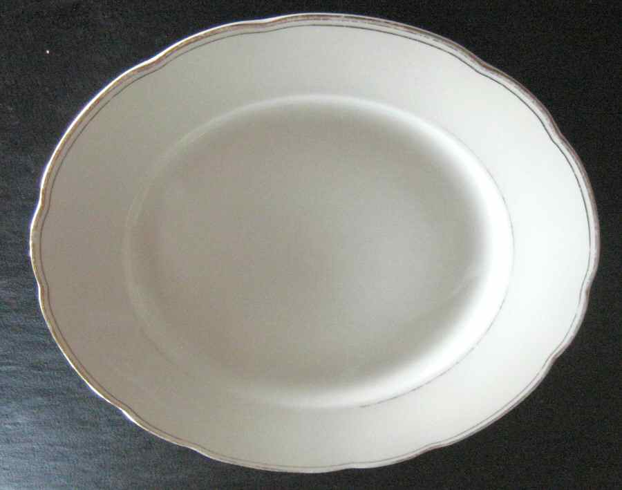 BOH267 Dinner Plate by Bohemia Ceramic Works-1