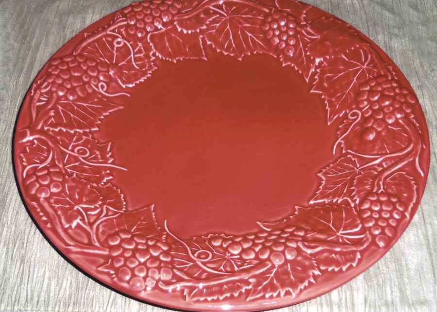 Grape Red Dinner Plate by Bordallo Pinheiro-1