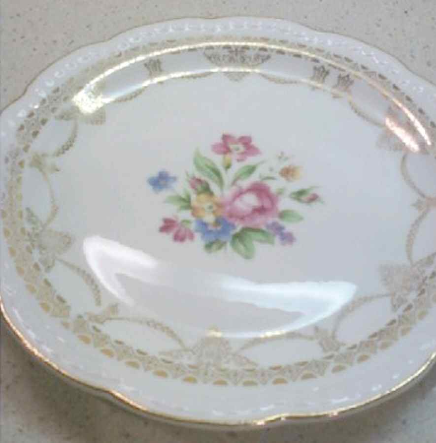 Lady Jewel Dinner Plate by Brent (USA)-1