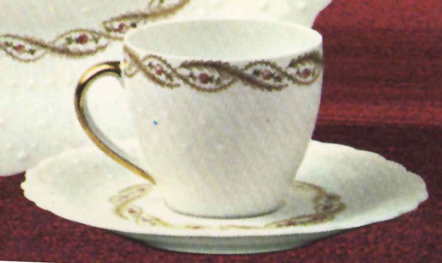 Decor de la Reine Flat Cup & Saucer Set by Georges Boyer-1