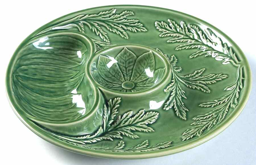 Green Accessories 1 Piece Chip & Dip by Bordallo Pinheiro-1