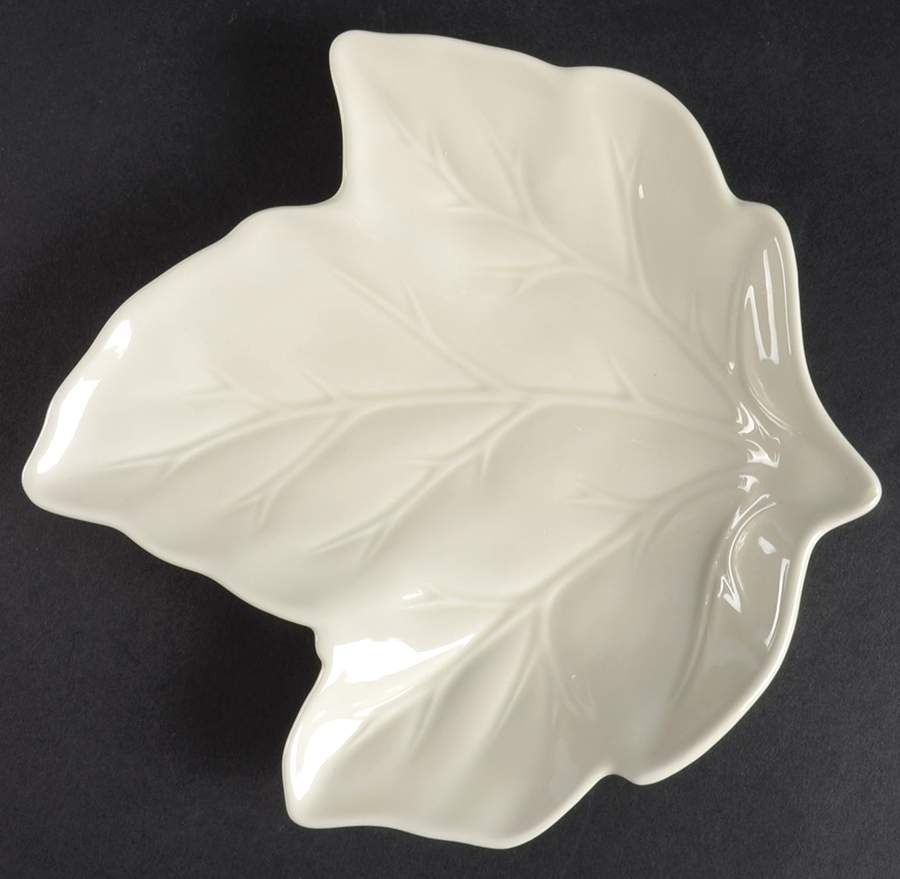 Harvest Leaf Shape Salad Plate by Better Homes and Gardens-1