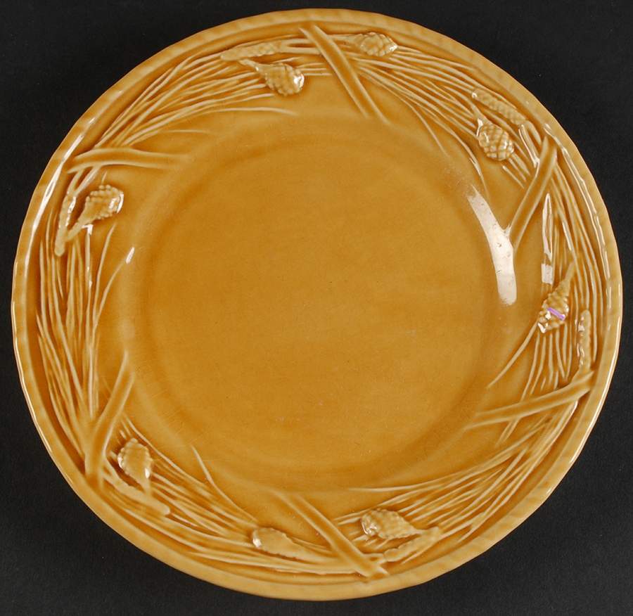 Pine Yellow Salad Plate by Bordallo Pinheiro-1
