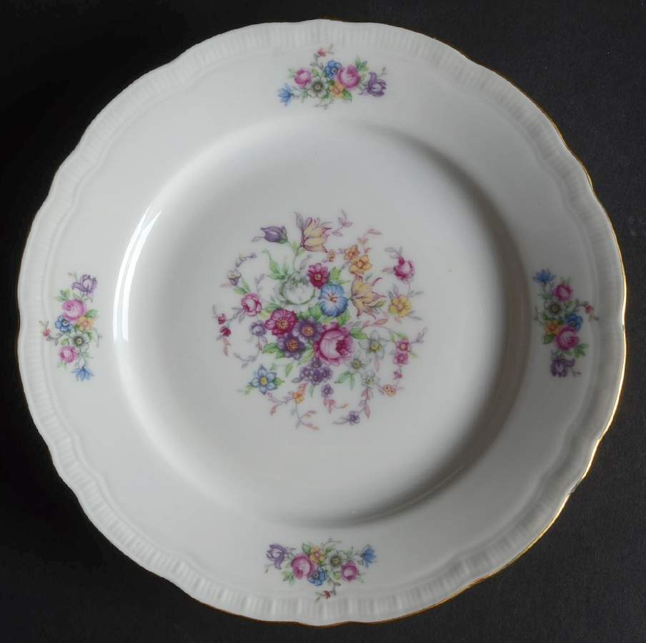 Bouquet (Small Floral, Ribbed Edge) Bread & Butter Plate by Bohemia Ceramic Works-1