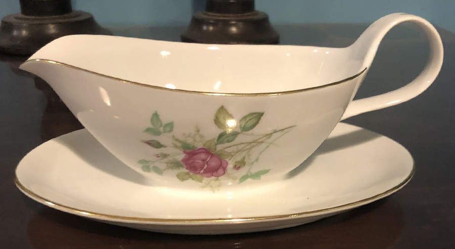 Rigoletto Gravy Boat with Attached Underplate by Bohemia Ceramic Works-1
