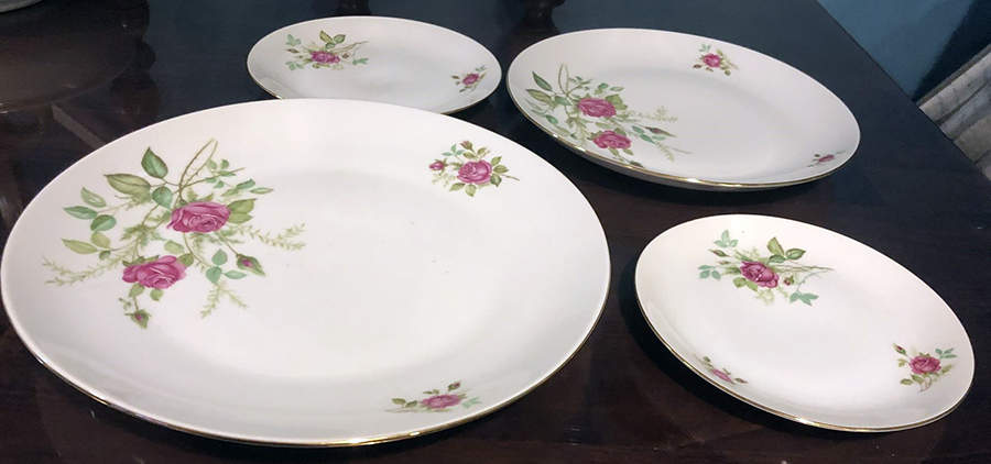 Rigoletto Dinner Plate by Bohemia Ceramic Works-1