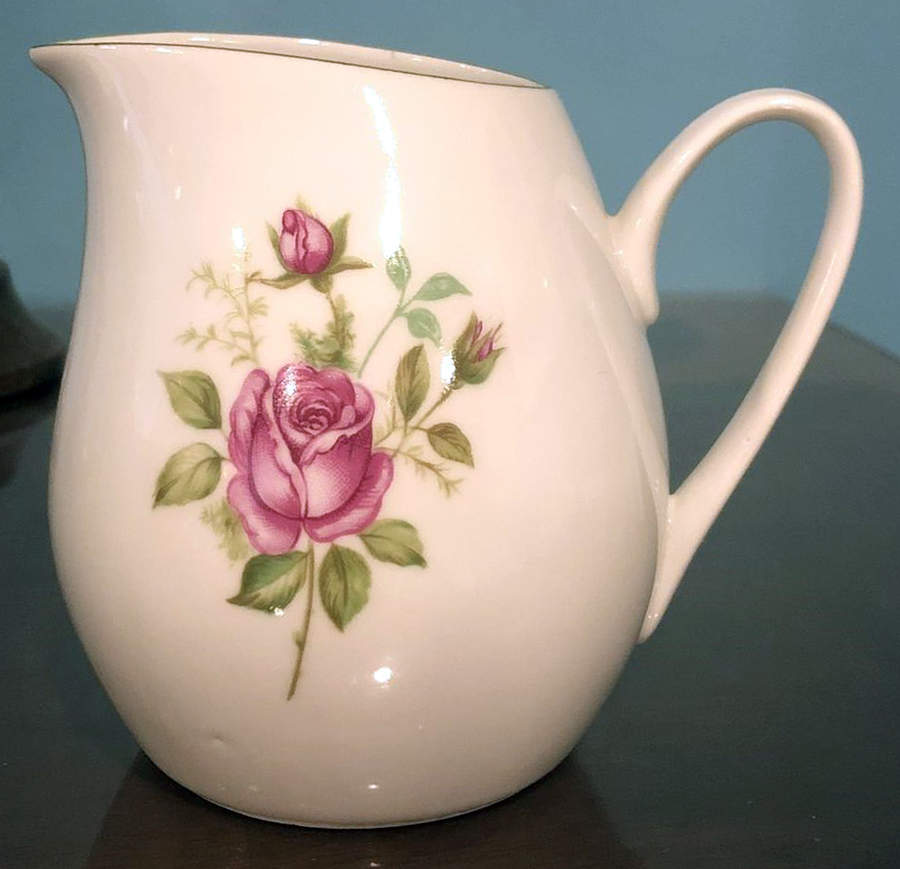 Rigoletto Creamer by Bohemia Ceramic Works-1