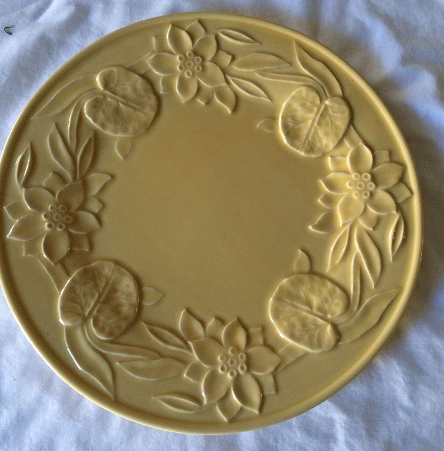BPI87 12" Chop Plate (Round Platter) by Bordallo Pinheiro-1