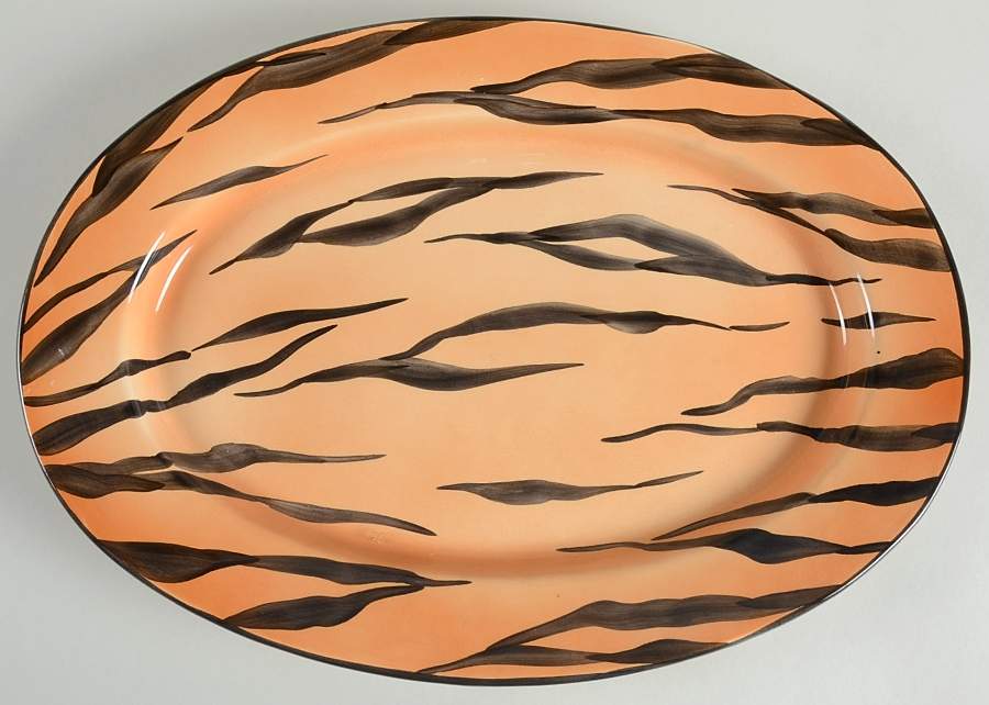 BXG5 16" Oval Serving Platter by Bloomingdale's-1