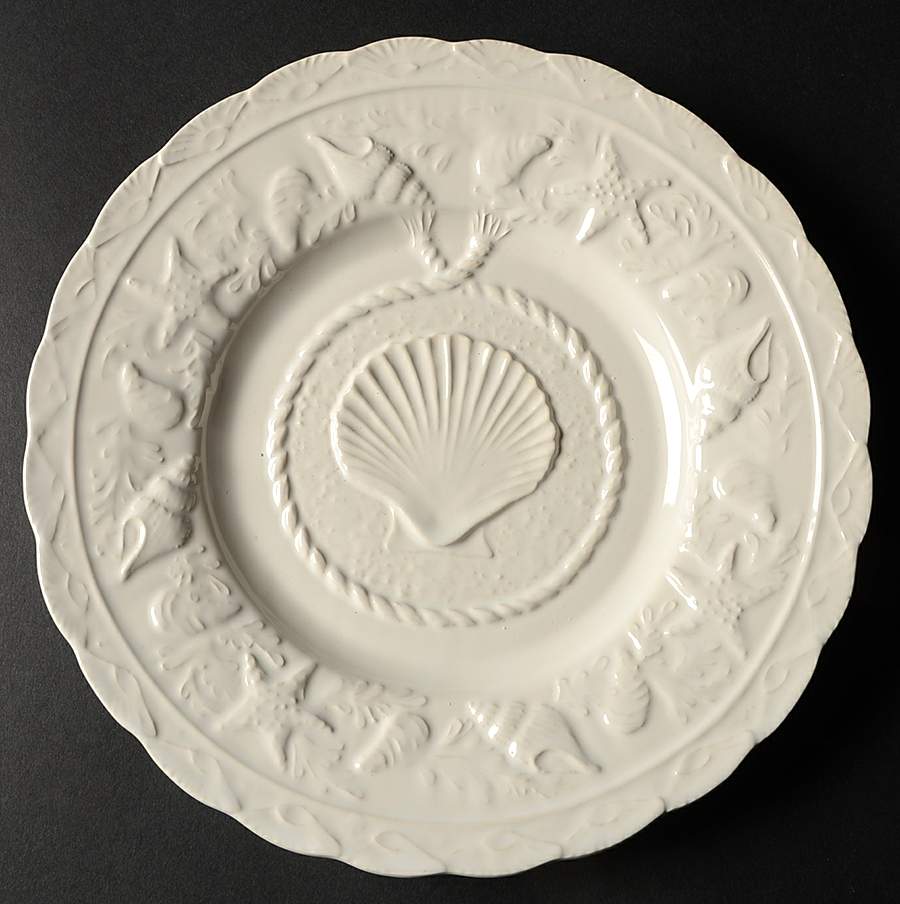 Seashell Service White Luncheon Plate by Bordallo Pinheiro-1