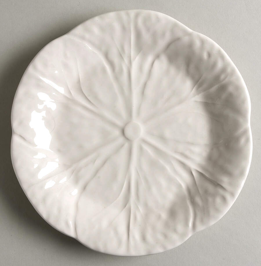 Cabbage Beige (Branco) Salad Plate by Bordallo Pinheiro-1
