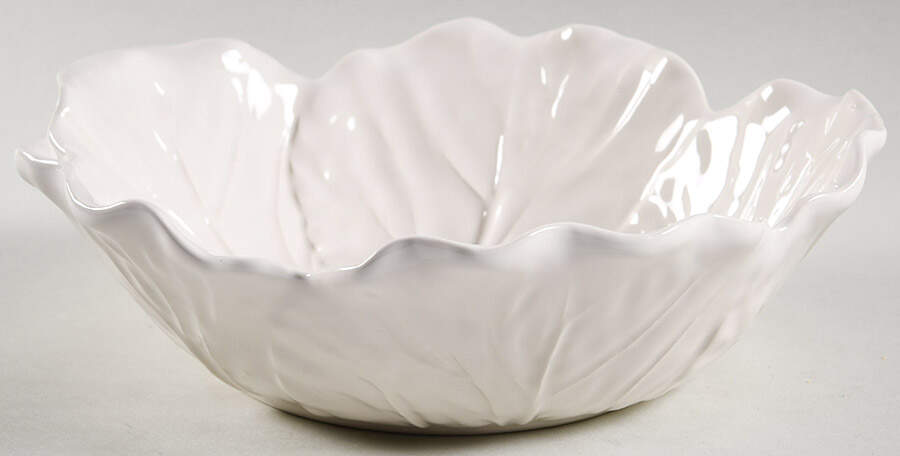 Cabbage Beige (Branco) 9" Round Vegetable Bowl by Bordallo Pinheiro-1