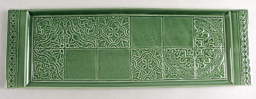 Rua Nova Green Rectangular Tray by Bordallo Pinheiro-1