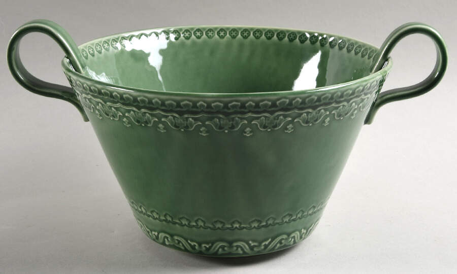 Rua Nova Green 9" Salad Serving Bowl by Bordallo Pinheiro-1