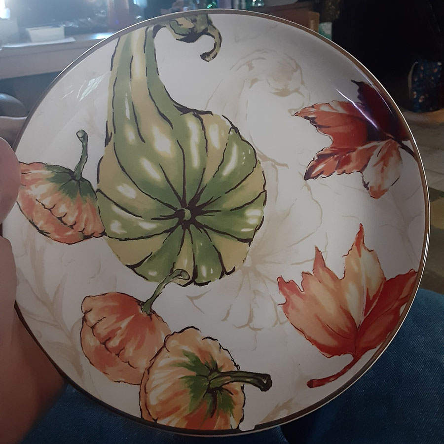 BHE5 Salad Plate by Better Homes and Gardens-1