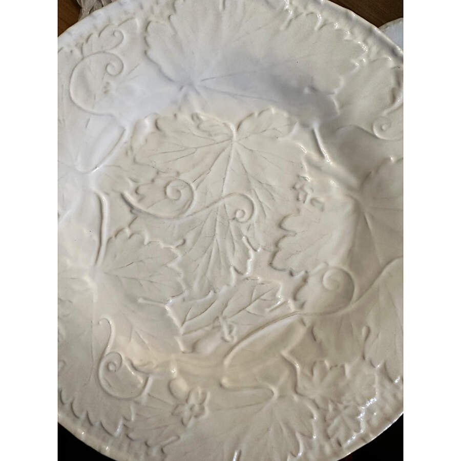 Vine White Dinner Plate by Bordallo Pinheiro-1