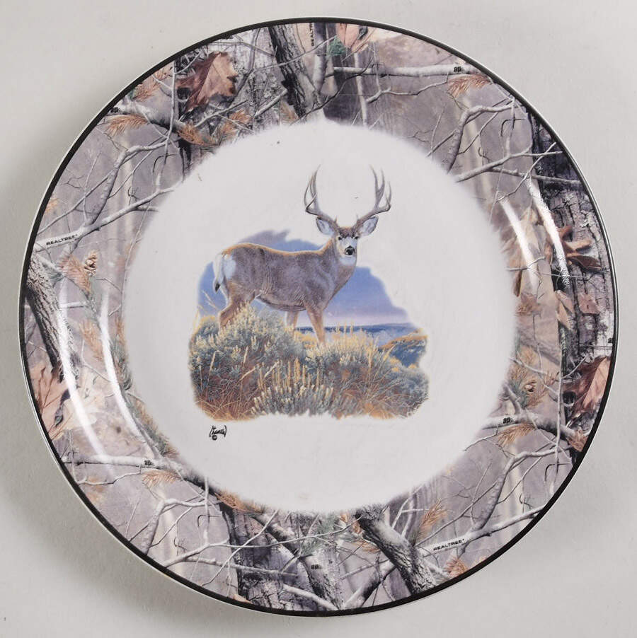 Realtree Deer Salad Plate by Bass Pro Shops-1