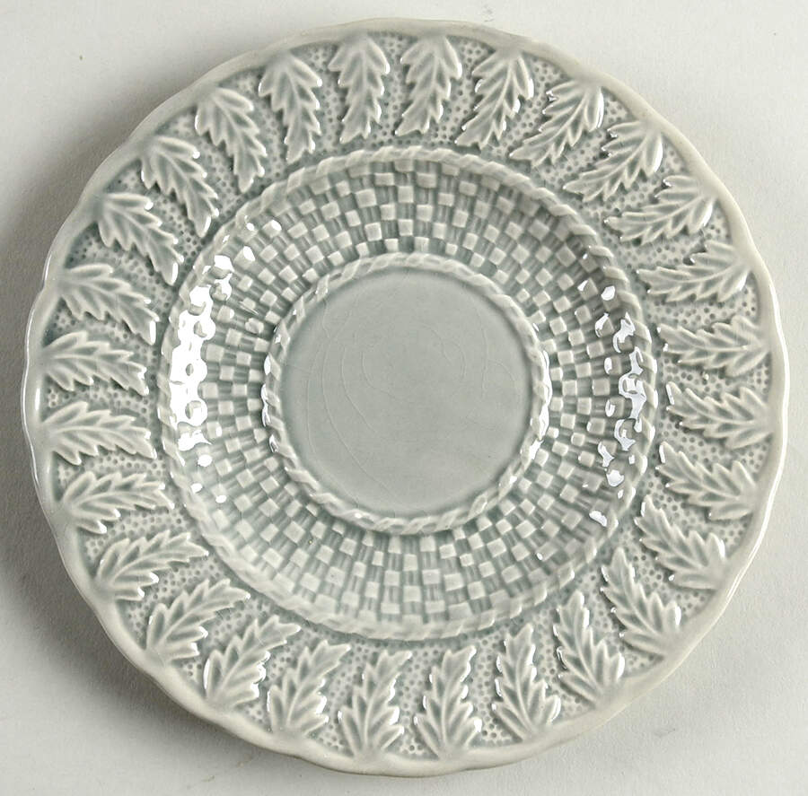 Basketweave Gray Saucer for Oversized Cup by Bordallo Pinheiro-1