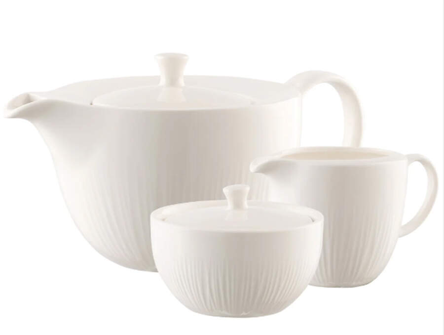 Erne Teapot & Lid by Belleek Pottery (Ireland)-1